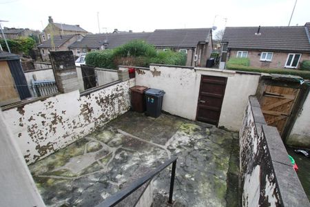2 bedroom terraced house to rent - Photo 3