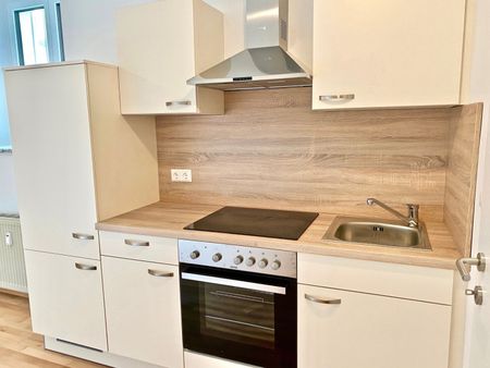 Zwei Zimmer Wohnung in der 8. Mai Strasse in Klagenfurt zu vermieten! - Foto 2