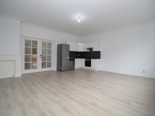 Place Flagey - Appartement 2 Ch de +/- 70 m² + Terrasse - Ixelles - Foto 1