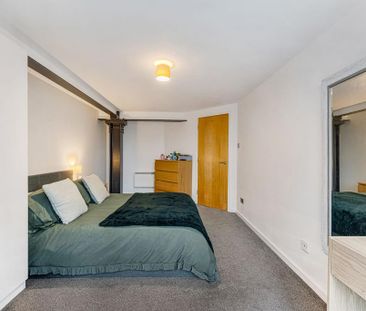2 bedroom apartment to rent - Photo 4