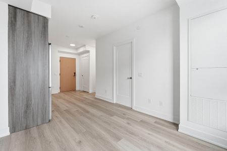 For Lease - 60 Central Park Roadway N/A Unit# 1505, Toronto, Ontario - Photo 3