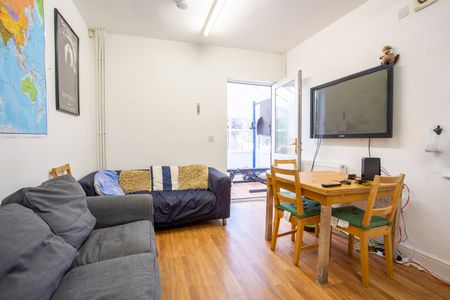 13 Radmoor Road - Photo 2