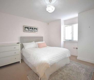 Romilly Views, Highfield Close Barry, CF62 - Photo 3