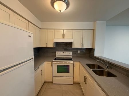 For Lease - 942 Yonge Street Unit# 711, Toronto, Ontario - Photo 2