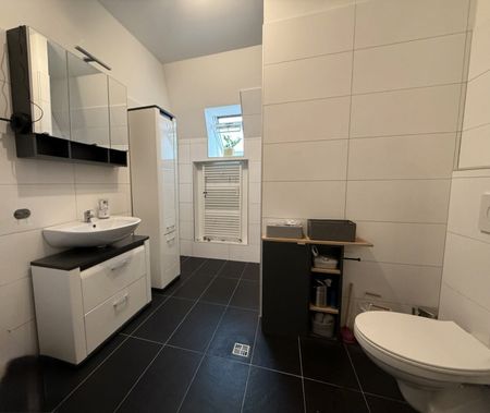 günstige 3-Zimmer Mietwohnung in Gunskirchen! Besichtigung Do 23.04 um 16.30 Uhr! - Photo 2