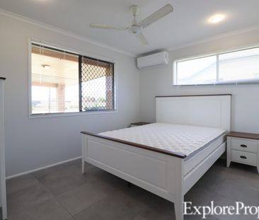 Partially Furnished in Paget!! - Photo 4