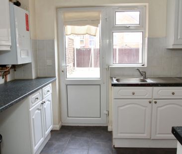 Kimberley Road (4 bed) - Photo 4