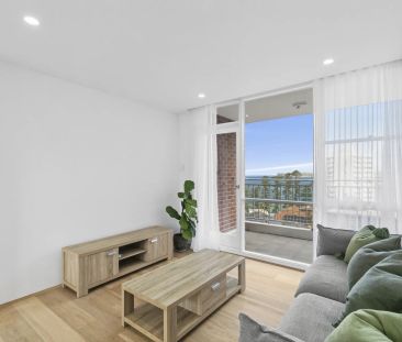 Newly Renovated Harbourside Apartment with Breathtaking Views - Photo 5