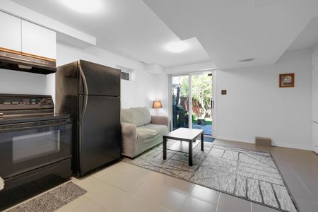 For Lease - 431 Carruthers Avenue Unit# Bsmt, Newmarket, Ontario - Photo 3