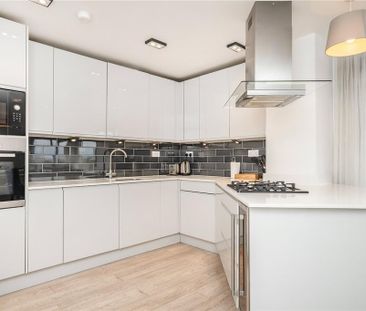 2 bedroom apartment to rent - Photo 6