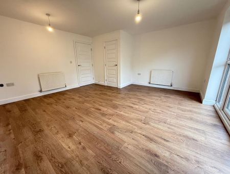 Ramsbury Drive, Liverpool, L24 1WB - Photo 2