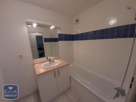 Location Appartement 2 pièces 56m² AGEN 47000 - Photo 5