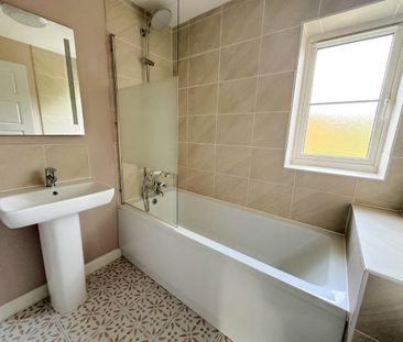 Brinklehurst Drive, Bexhill-on-Sea, East Sussex - Photo 1