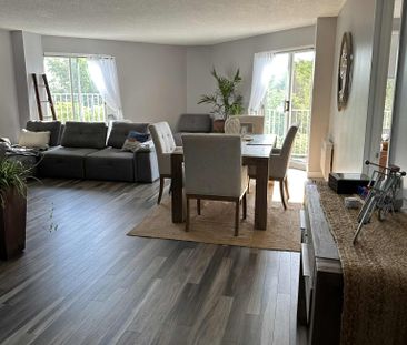 Beau 4 1/2 à Candiac***Octobre gratuit*** - Photo 1