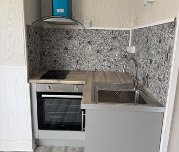 1 bedroom flat to rent - Photo 5