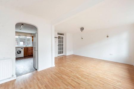 3 bedroom terraced house to rent - Photo 5