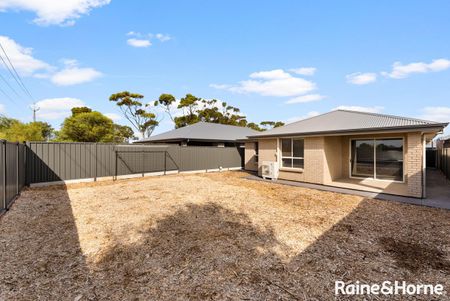 29 Reid Road, Two Wells, SA 5501 - Photo 2