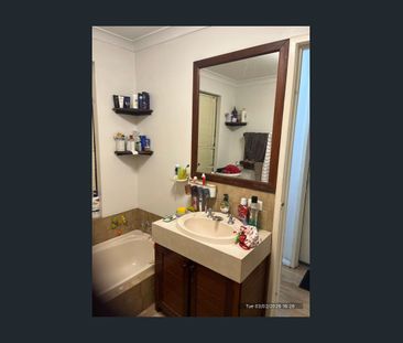 four-bedroom home on large 773sqm block - Photo 4