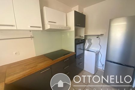 Maison individuelle MEUBLEE - 3 pièces jardin et piscine - Photo 2