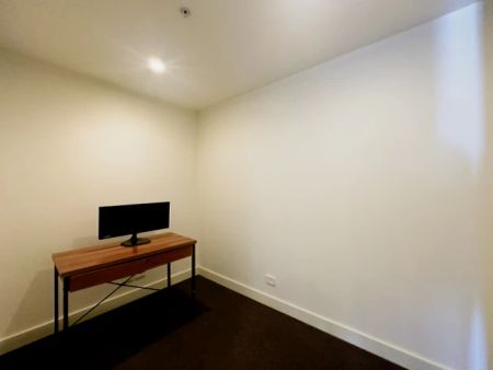 1 Bedroom+Study - Photo 5