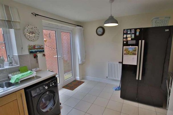 Trafalgar Road, Tewkesbury, GL20 - Photo 1