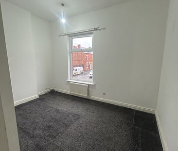 2 Bed Terraced House, Joan Street, M40 - Photo 6