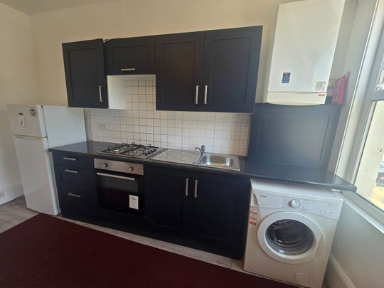 1 Bed Flat, Kent House Road, SE26 - Photo 1