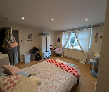 Room in a Shared House, Cedar Grove, W5 - Photo 3