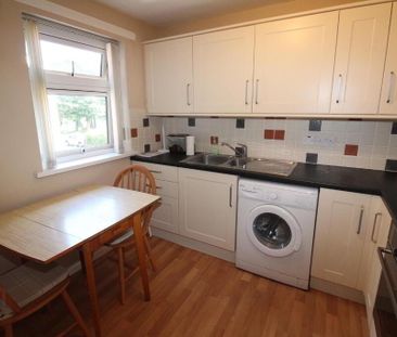 9D Rathcoole Close, Newtownabbey, BT37 9AP - Photo 6