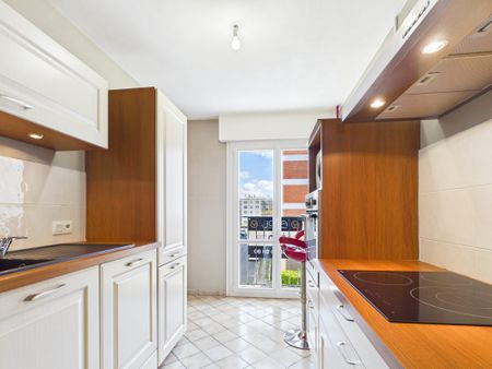 Appartement à louer, 3 pièces - Saint-André-les-Vergers 10120 - Photo 3