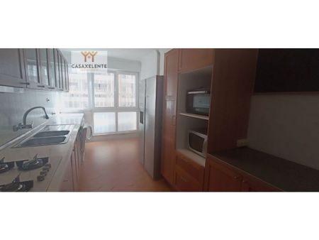 3 room luxury Apartment for rent in Cascais e Estoril, Portugal - Photo 4