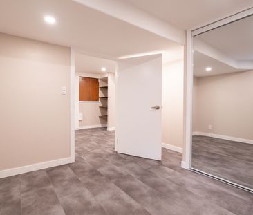 $1,499 / 1 br / 1 ba / 26 Rosslyn ave N unit 2 - Photo 1