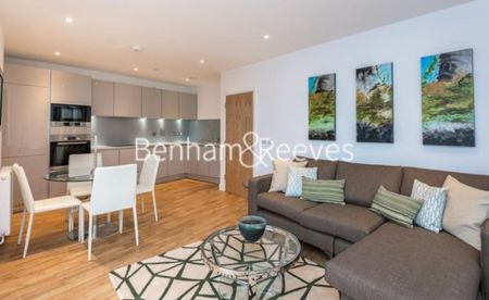 2 Bedroom flat to rent in River Mill One, Station Road, SE13 - Photo 4