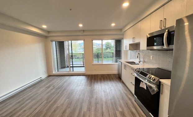 #202-147 Haliburton Street - Photo 1