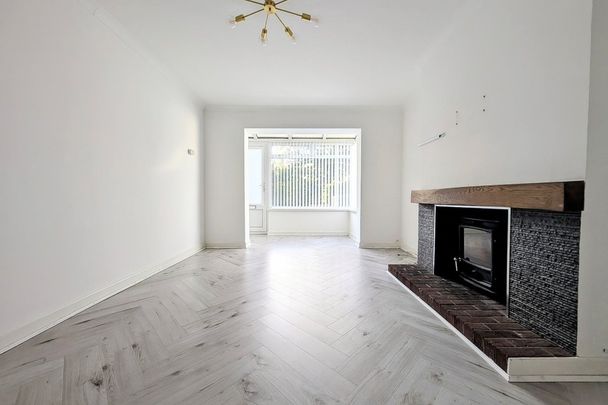 Coedcae Lane, PONTYCLUN - Photo 1