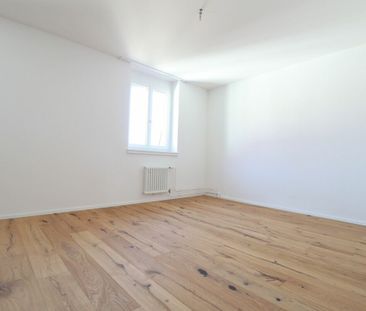 Moderne 2.5 Zimmer-Wohnung an zentraler Lage - Photo 6