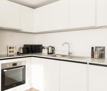 2 bedroom apartment to rent - Photo 3