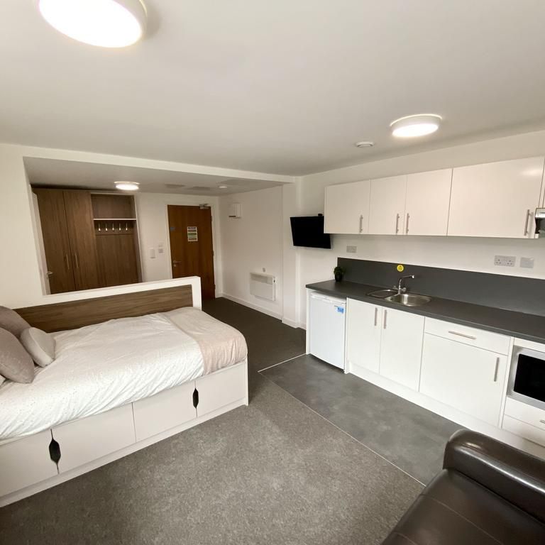1 bedroom flat to rent - Photo 1