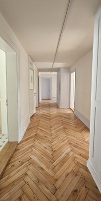 "Exklusives Wohnen mit grosser Terrasse und Weitsicht" - Foto 1