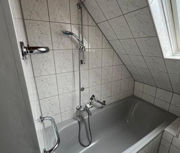 Helle 3 Zimmer Dachgeschoss Wohnung direkt in Waiblingen - Foto 1