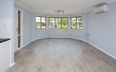 RENOVATED BRICK HOME IN ‘THE AVENUES’ - Photo 2