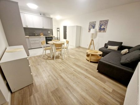 Kawalerka na wynajem w apartamentowcu os. Tysiąclecia. - Zdjęcie 4