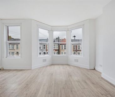 4 bedroom terraced house to rent - Photo 1