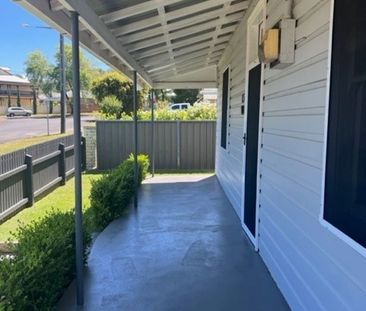 Tamworth Furnished Accommodation - North Tamworth - Photo 1