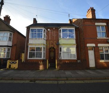 5 bedroom terraced house to rent - Photo 4