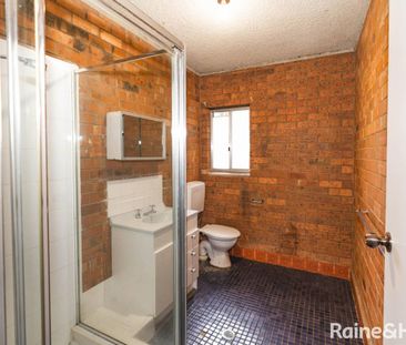 TIDY TWO BEDDER IN GREAT LOCATION - Photo 6