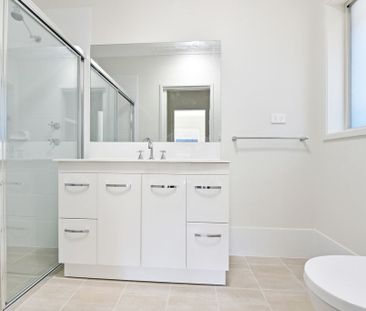 NEAR NEW VILLA! - Photo 5