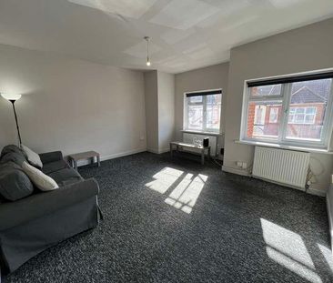 Clovelly Road, SO14 - Photo 1