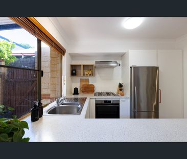 2/7 Rawlins Street, Glendalough, WA 6016 - Photo 5