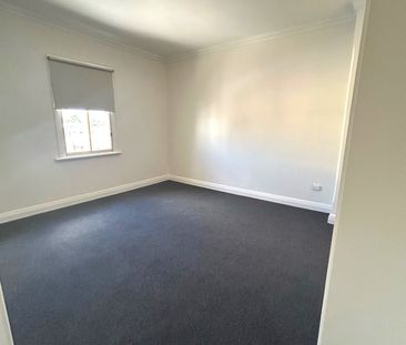 Conveniently located one bedroom apartment - Photo 6